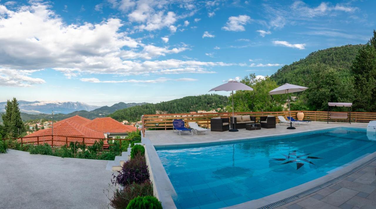 Petronas Villa Kariá 外观 照片